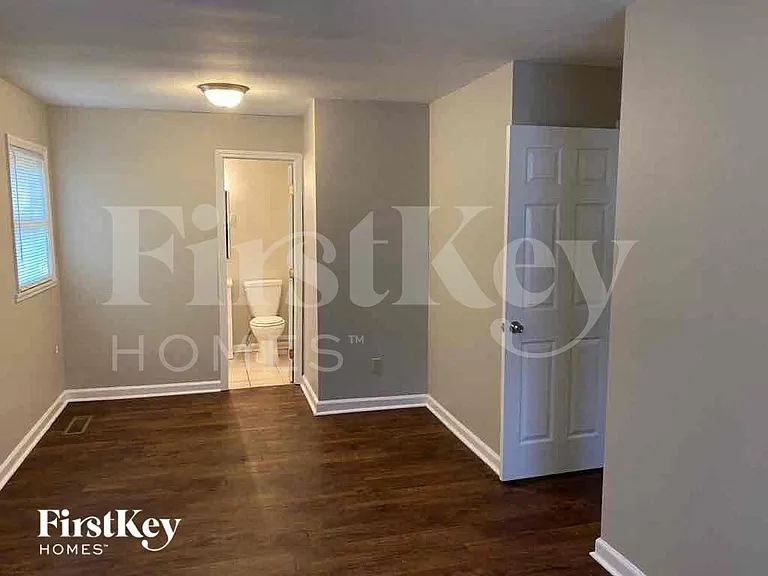 410 Mineral Rd — Photo 8