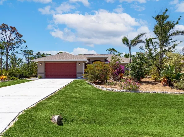 5224 Fairbanks Dr, Saint James City, FL 33956
