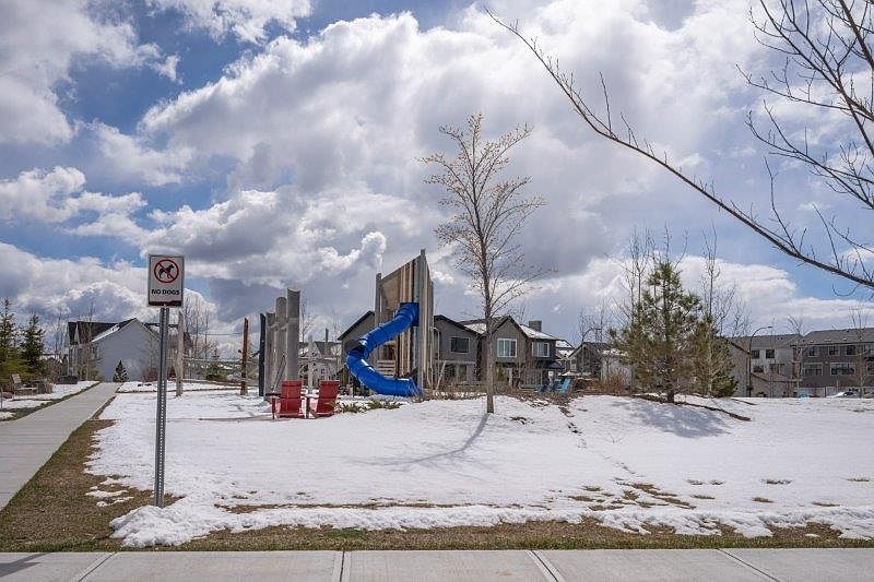 Calgary Townhouse for rent - 3 Bedrooms — photo 41