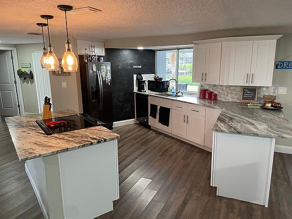 5th image of 317 Flamingo Dr