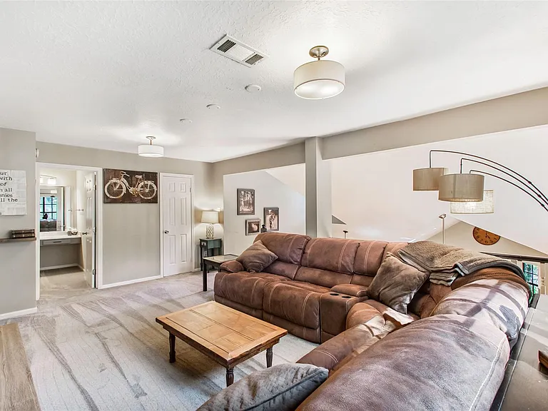 19 Elk Crossing Dr — Photo 34