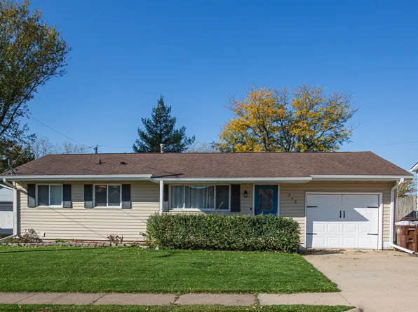 213 Jule Ave, East Dubuque, IL 61025