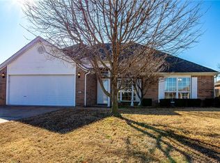 2813 Crabapple Ave, Springdale, AR 72764