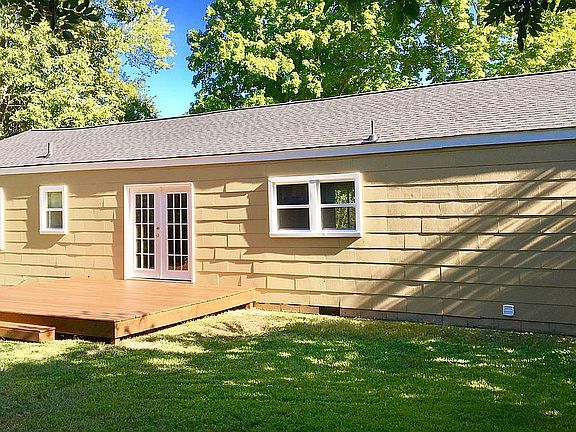 4th image of 3335 Black Oak Cir