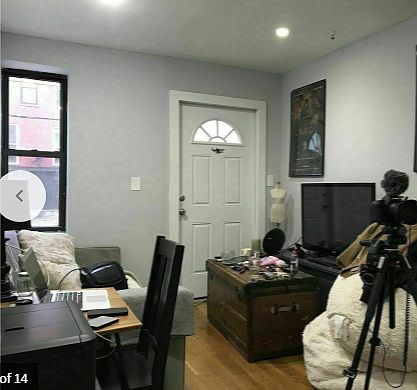 5th image of 239 Jefferson Ave Floor 1