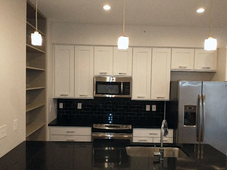 500 Lafayette Ave — Photo 33