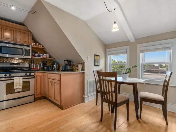 58 Oliver St #3, Somerville, MA 02145