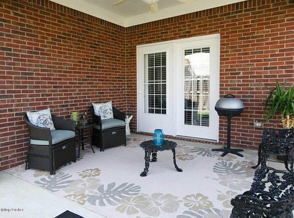 5th image of 132 Bullitt Creek Dr #1