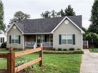 7109 Taunton Dr, Greensboro, NC 27410