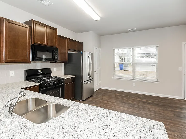 139 Preserve Dr — Photo 8