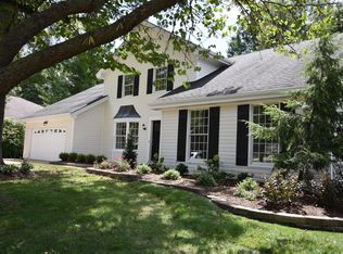 15808 Country Ridge Dr, Chesterfield, MO 63017