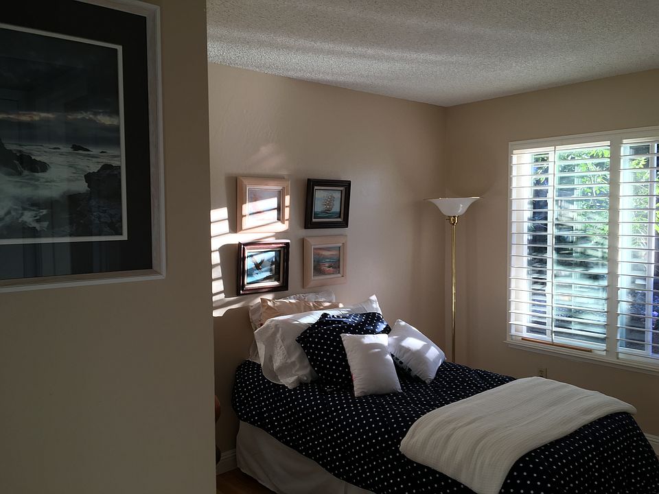 1st image of 529 Sequoia Dr