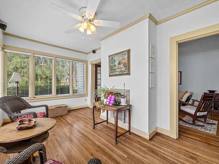 932 Woodrow Ave — Photo 9