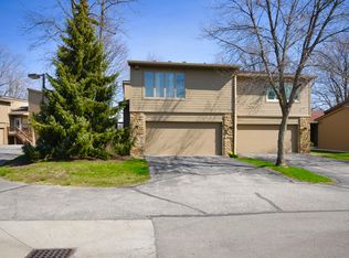 308 Baywood Ct, Noblesville, IN 46062