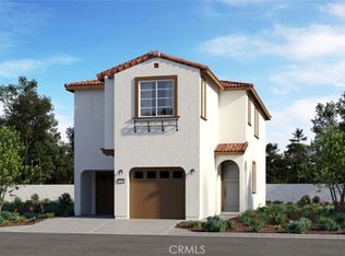 16587 Poppy Seed Ln, Fontana, CA 92336