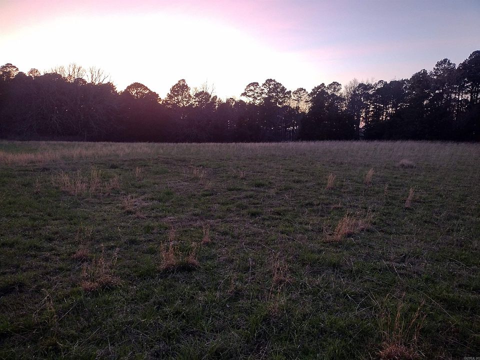 2nd image of 600 Pepperbox Rd