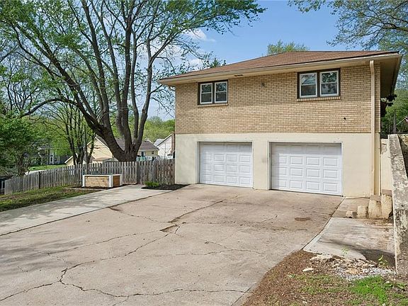 4th image of 904 Ridgeway Dr