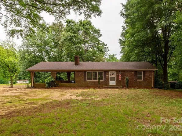 661 Blackwelder Rd, Statesville, NC 28625