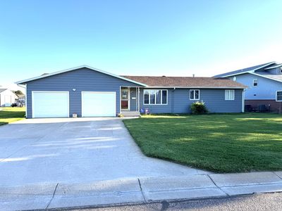 803 E 6th St, Oakley, KS, 67748