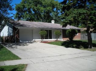 810 Washington Blvd, Hoffman Estates, IL 60169