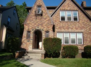 1917 Wyndhurst Rd, Toledo, OH 43607