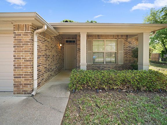 2nd image of 5918 Mesquite Dr