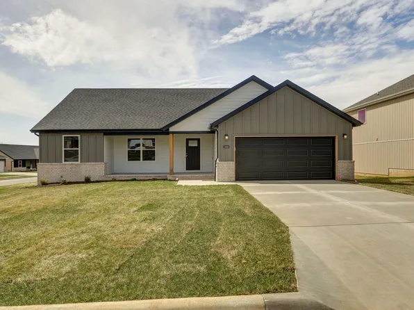 1649 S Burney Place, Republic, MO 65738