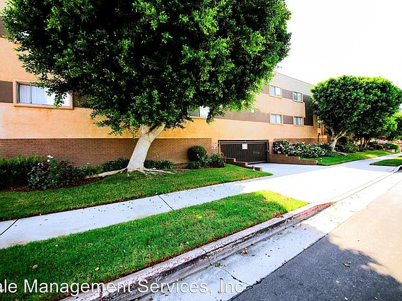 2nd image of 8808 Darby Ave APT 113