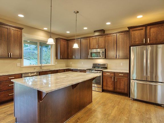 Hardwoods, Granite and SS