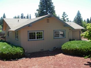 3464 Hill Crest Dr, Lake Almanor, CA 96137