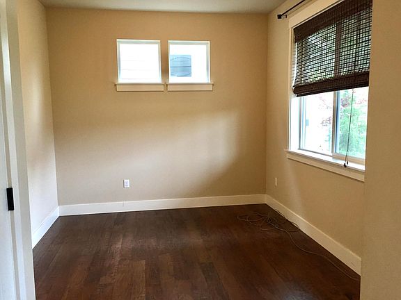 2nd image of 13501 189th Ave E