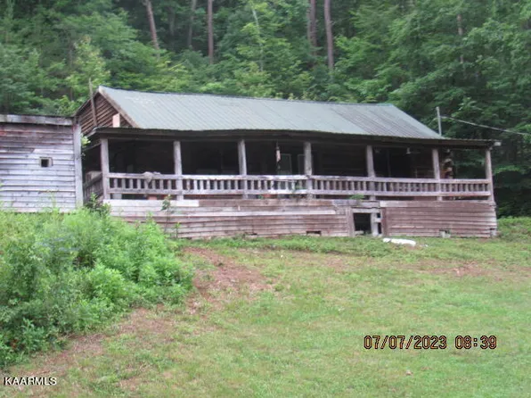 385 Satterfield Rd, Luttrell, TN 37779