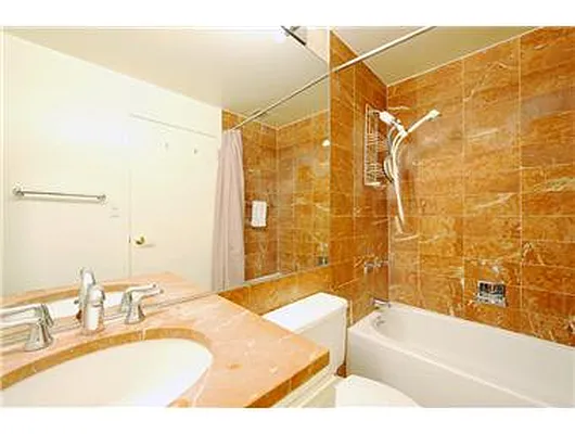 Rented by Douglas Elliman | media 24