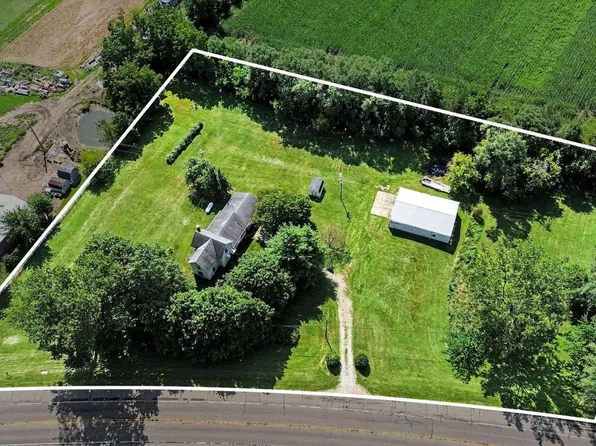 17301 Us Highway 12, Edwardsburg, MI 49112