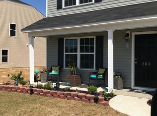 203 Landover Dr, Richlands, NC 28574