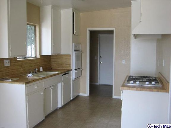 4th image of 1315 N Hicks Ave