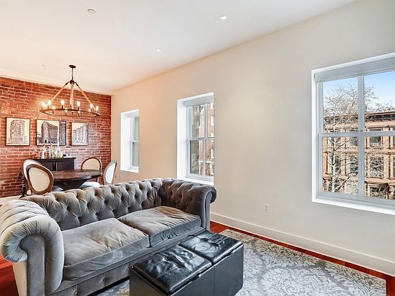 2nd image of 264 Cumberland St APT 12