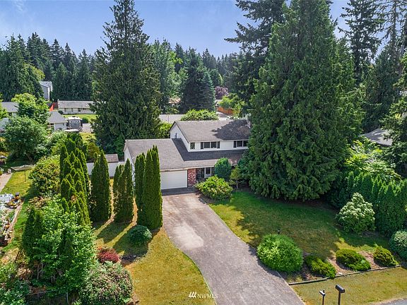 2nd image of 14023 106th Avenue Ct E