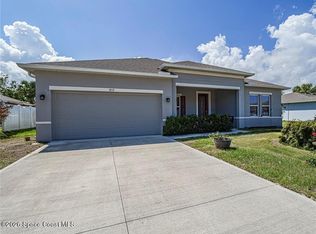 1031 Topsail Ln, Sebastian, FL 32958