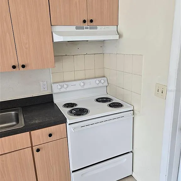 1109 E Seneca Ave #B — Photo 7