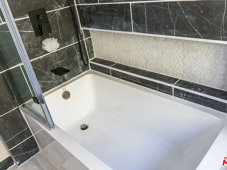 346 Laveta Ter #A — Photo 21