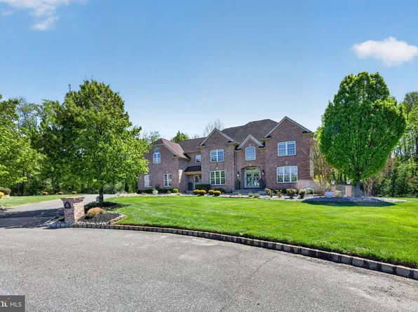 233 Glenhaven Ct, Woolwich Township, NJ 08085
