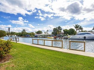 455 Paradise Isle Blvd APT 107, Hallandale, FL 33009