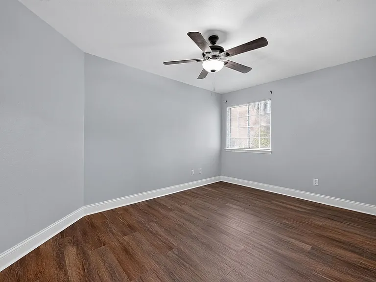 3822 Newland Dr — Photo 5