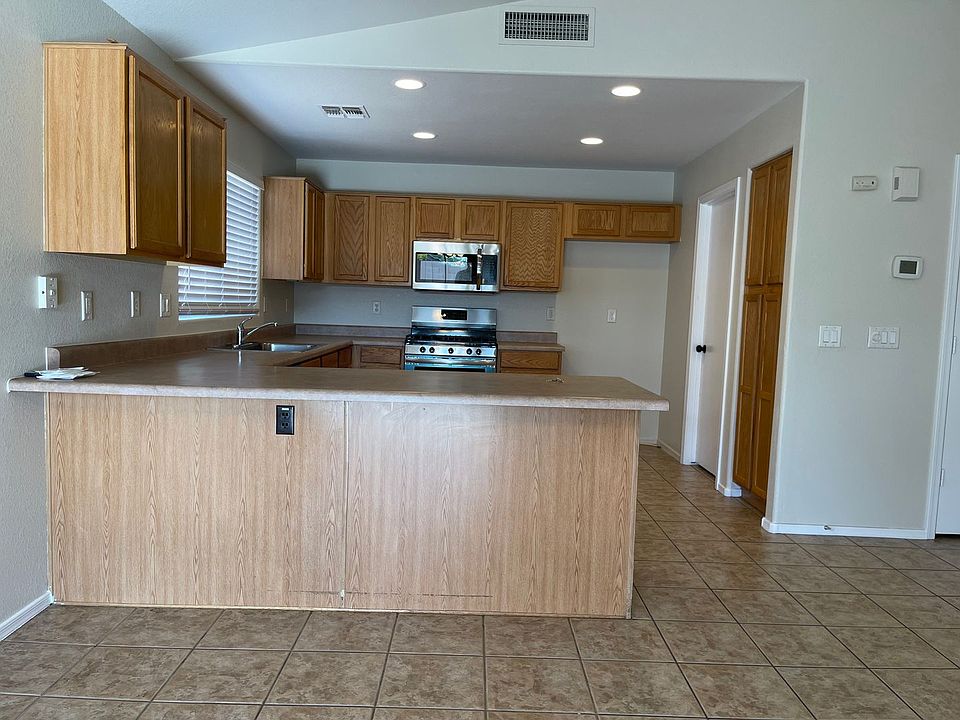 1st image of 14936 N 133rd Dr