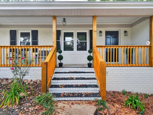 110 Robins Dr NE, Milledgeville, GA 31061