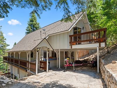 328 Emerald Dr, Lake Arrowhead, CA, 92352
