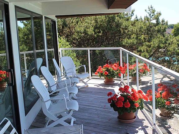 4th image of 119 Pine River Ln #6