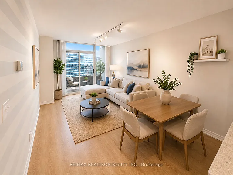 23 Hollywood Ave #1809 — Photo 3