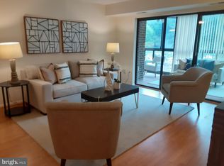 15100 Interlachen Dr #4-221, Silver Spring, MD 20906